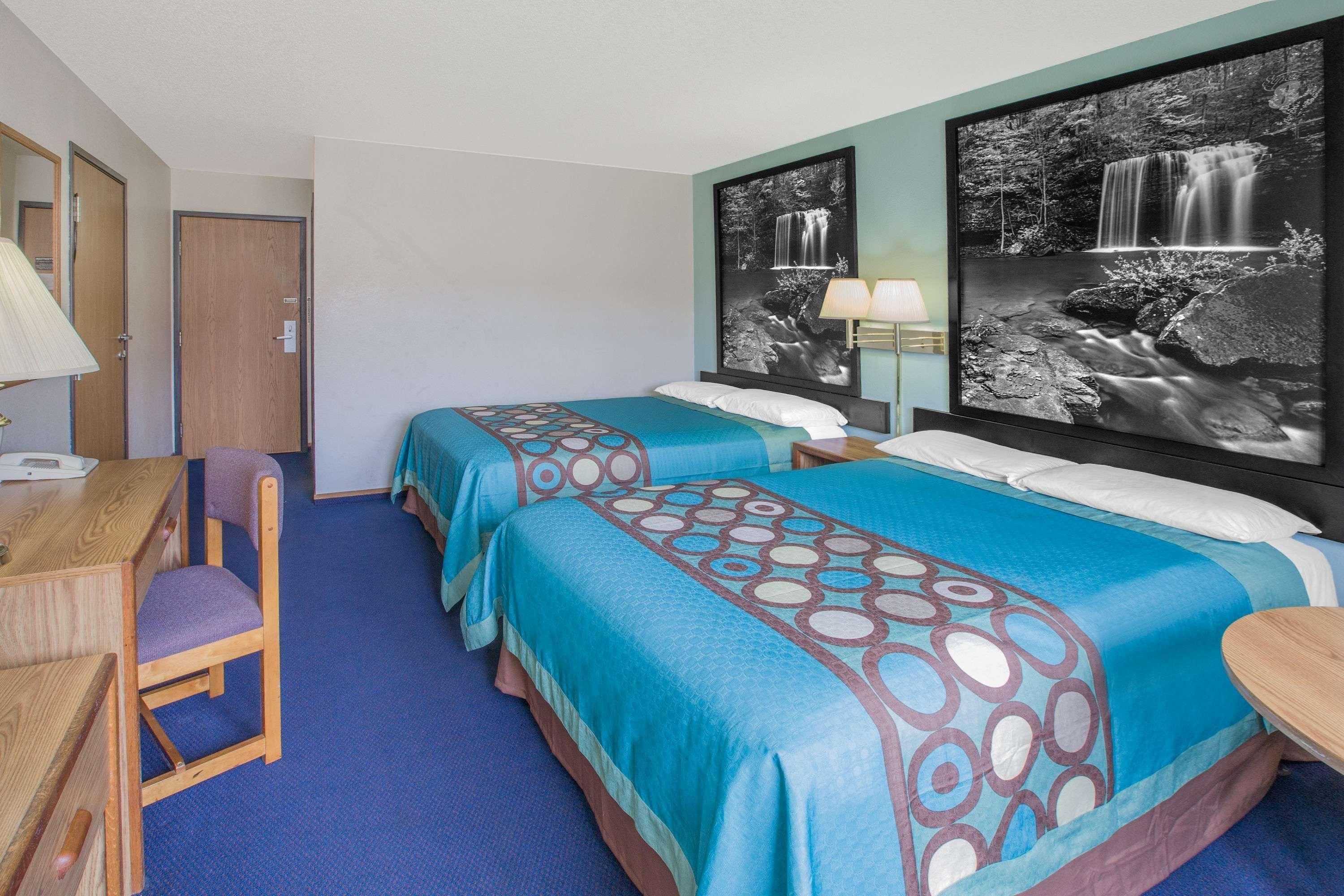Super 8 By Wyndham Mountain Home Exterior photo