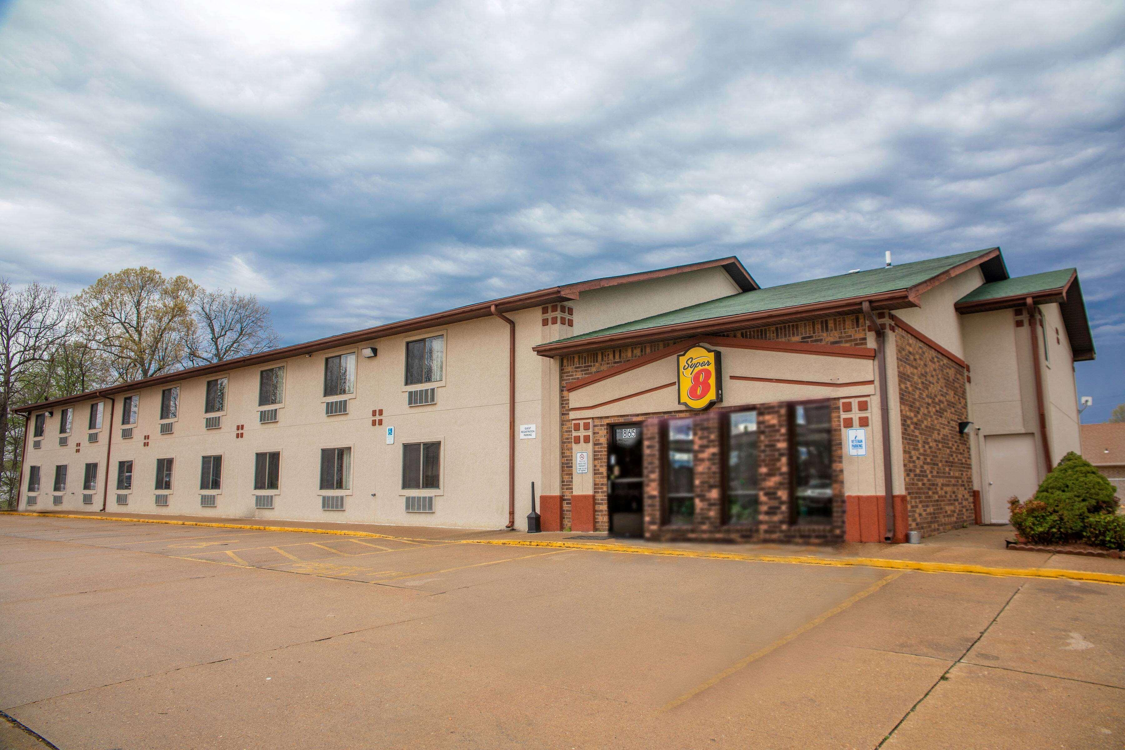 Super 8 By Wyndham Mountain Home Exterior photo