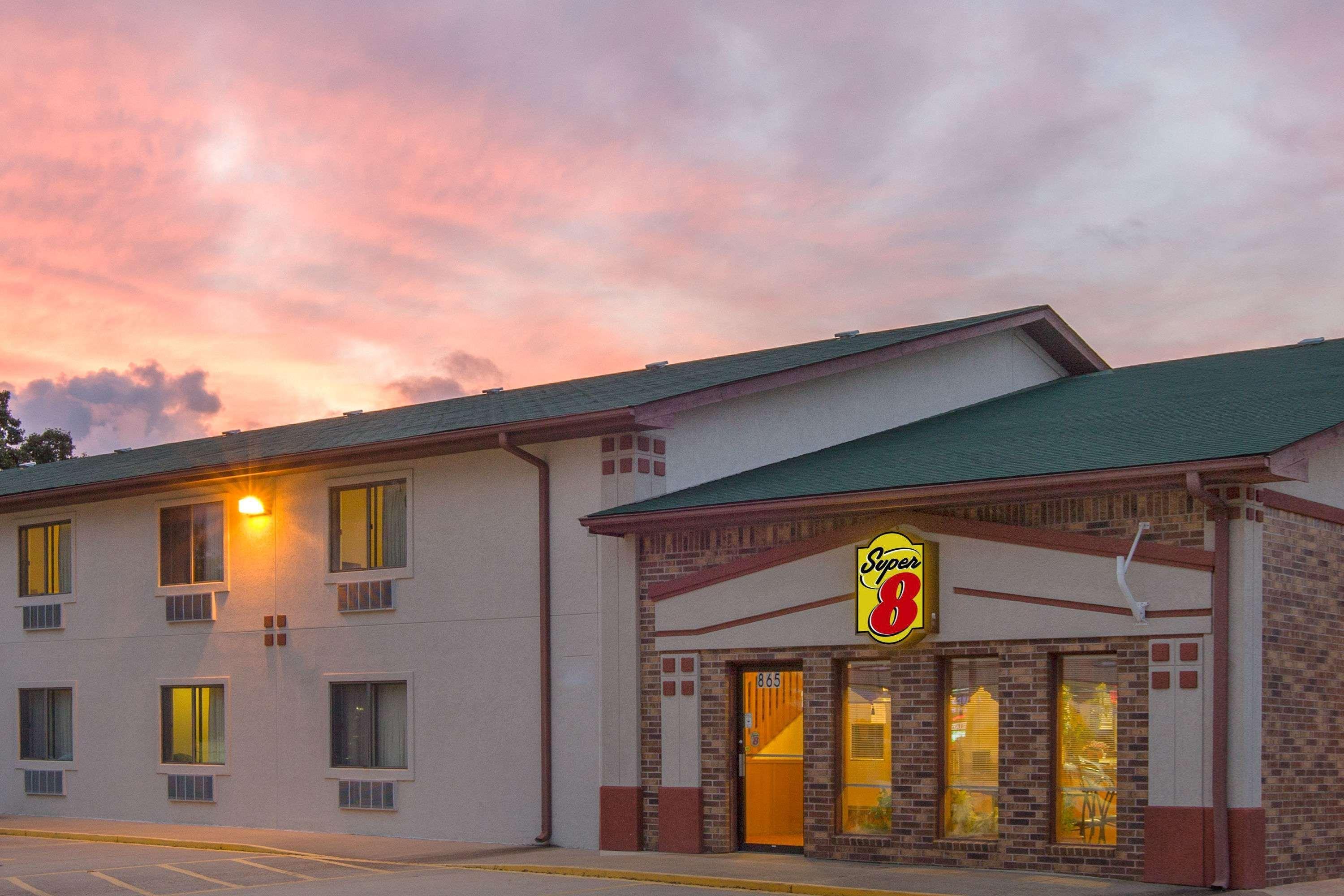 Super 8 By Wyndham Mountain Home Exterior photo